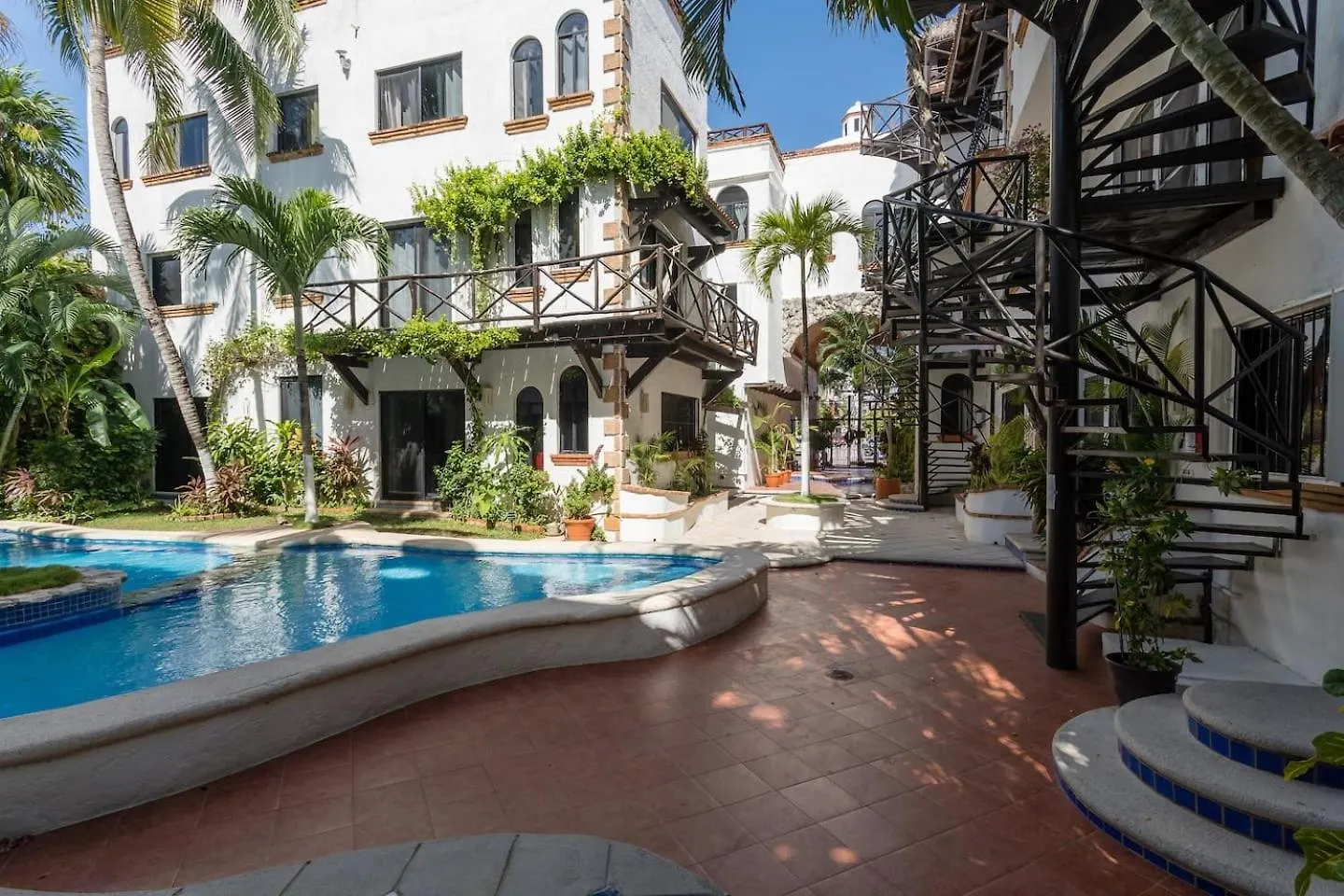 Downtown Hacienda Style 1Br With Pool Steps To Beach プレヤデルカーメン アパート